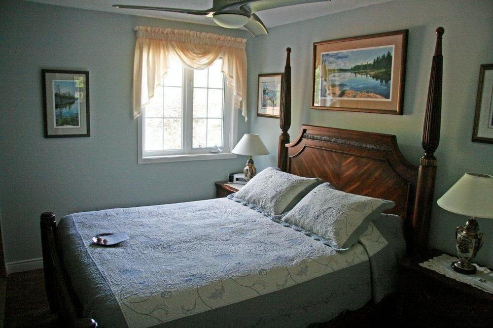 Tucked Inn The Harbour B&B Victoria Harbour Buitenkant foto
